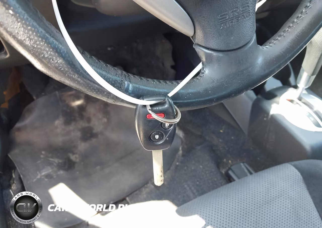 2007 Honda Fit Sport VIN:JHMGD38647S042794 - 11
