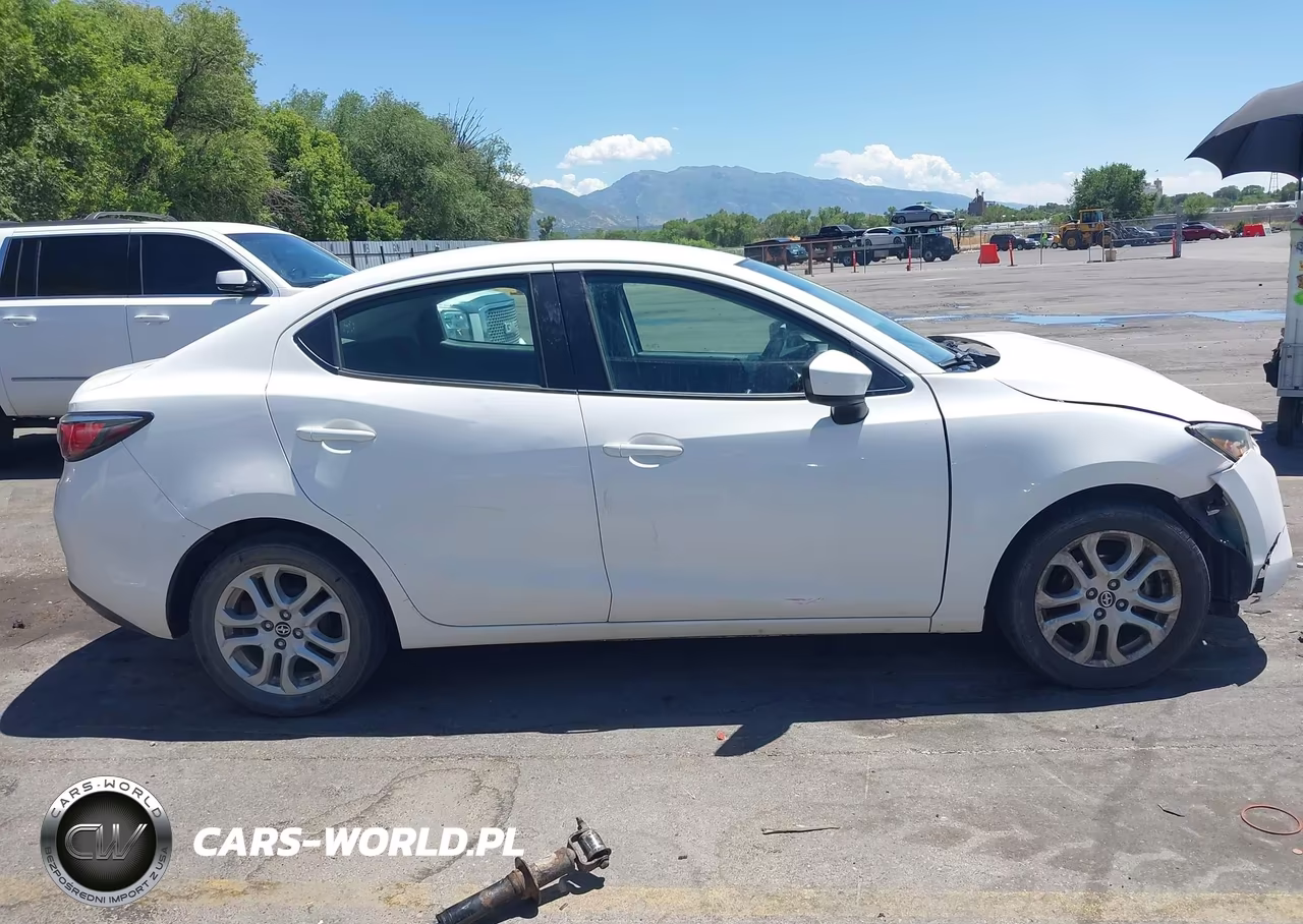 2016 Scion Ia VIN:3MYDLBZVXGY134342 - 13