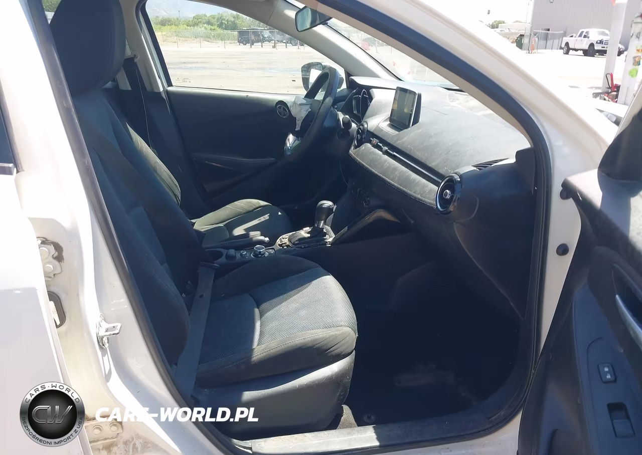 2016 Scion Ia VIN:3MYDLBZVXGY134342 - 5