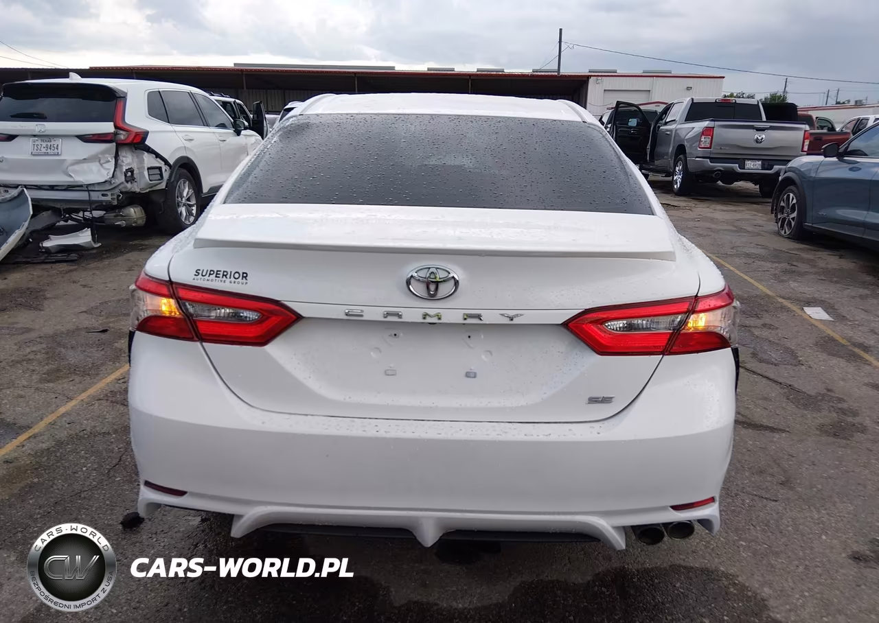 2018 Toyota Camry Se VIN:JTNB11HK4J3023505 - 16