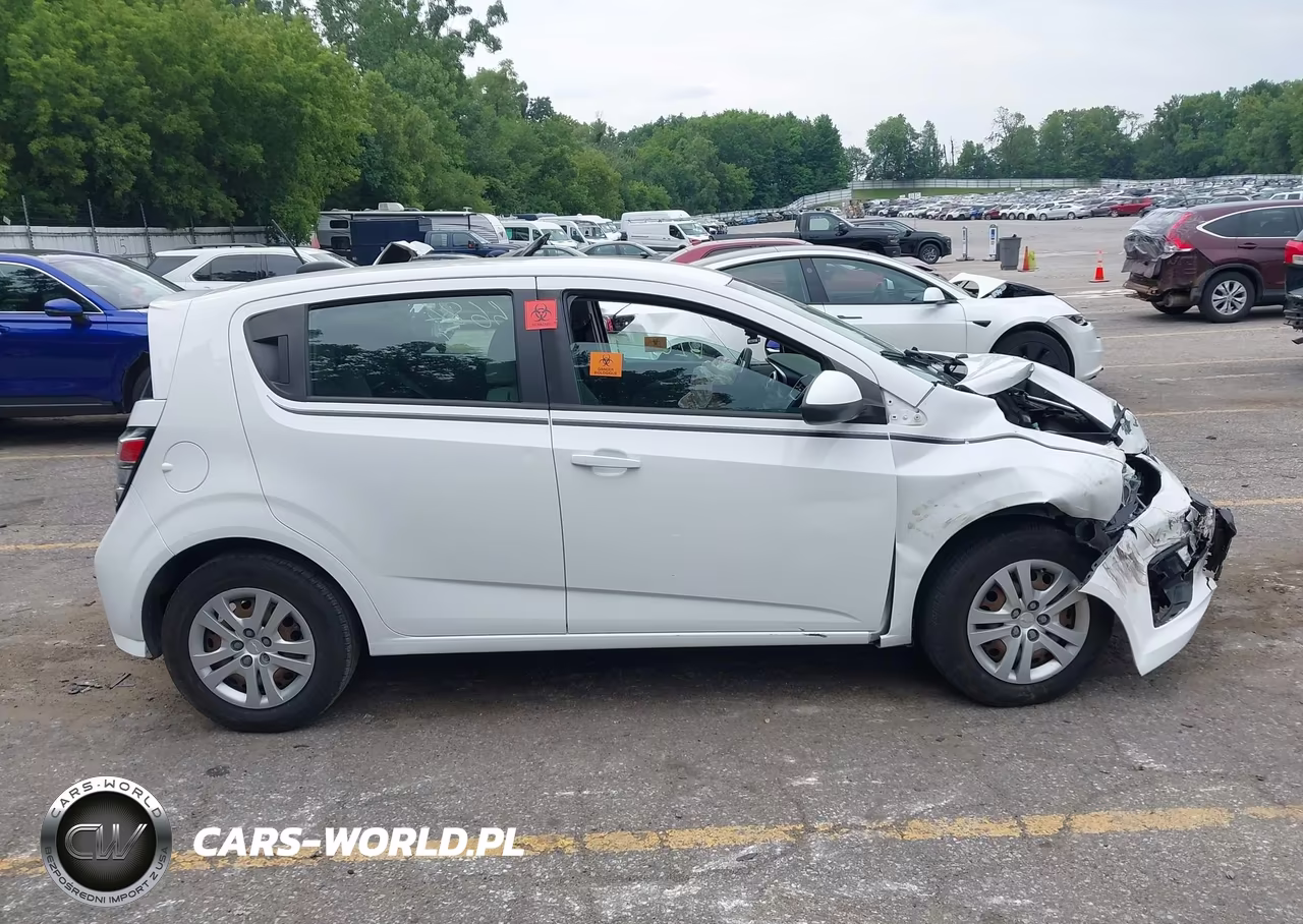 2017 Chevrolet Sonic Lt Auto VIN:1G1JG6SH8H4170156 - 12