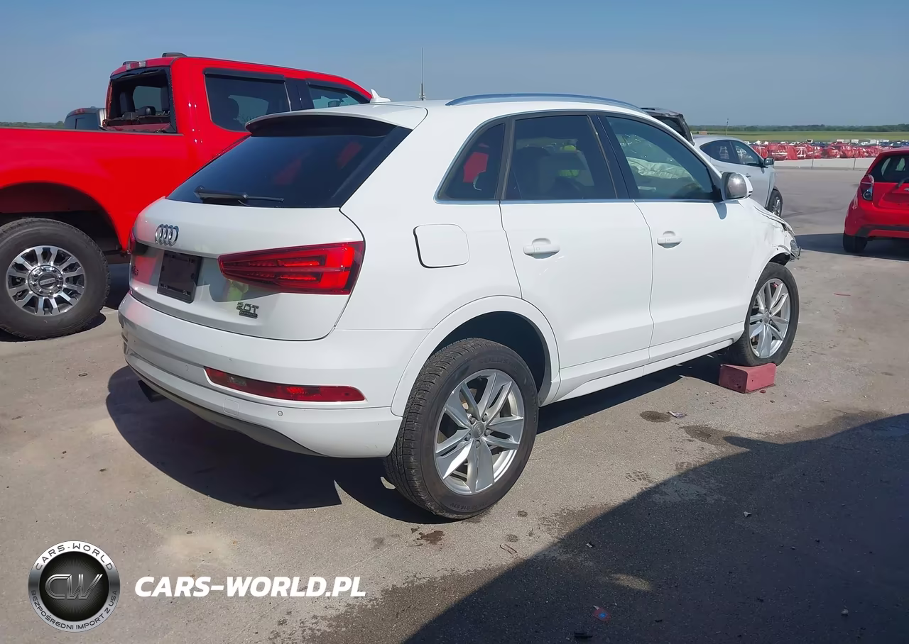 2017 Audi Q3 2.0T Premium VIN:WA1JCCFS0HR001320 - 4