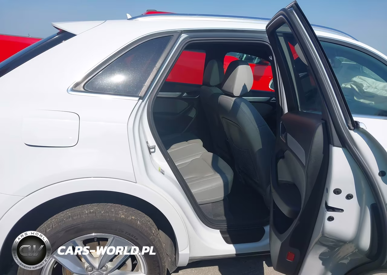 2017 Audi Q3 2.0T Premium VIN:WA1JCCFS0HR001320 - 8