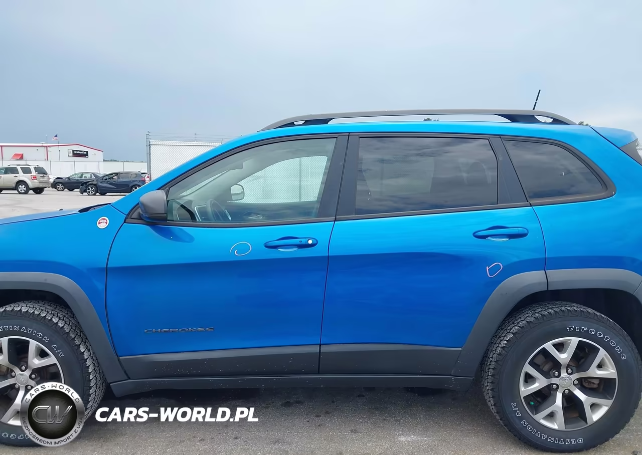 2017 Jeep Cherokee Trailhawk L Plus VIN:1C4PJMBB8HW599515 - 15
