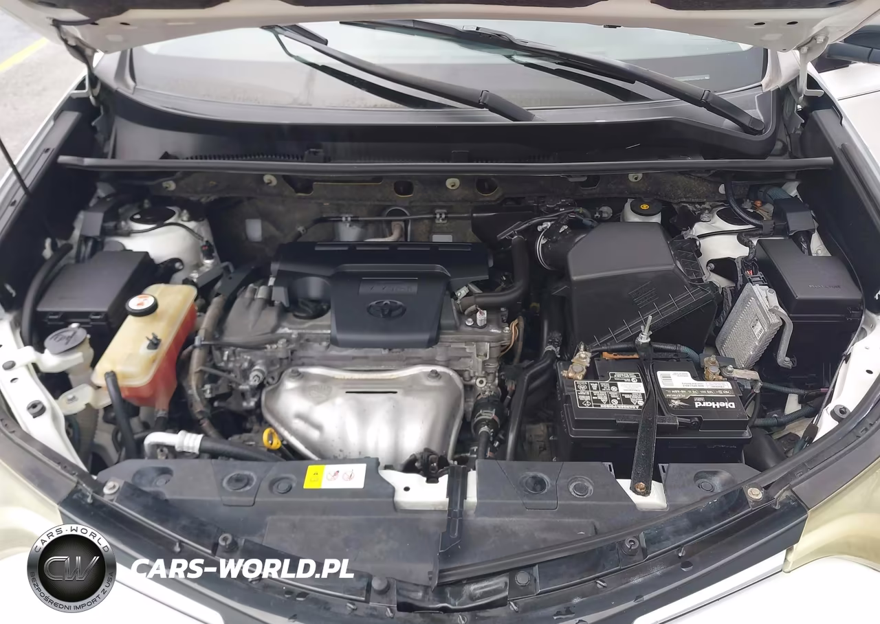 2018 Toyota Rav4 Le VIN:JTMZFREVXJJ152121 - 10