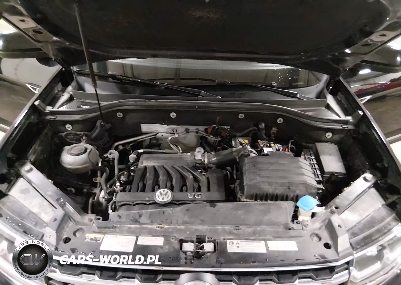 2019 Volkswagen Atlas 3.6L V6 Se W-Technology R-Line VIN:1V2XR2CA6KC534253 - 10