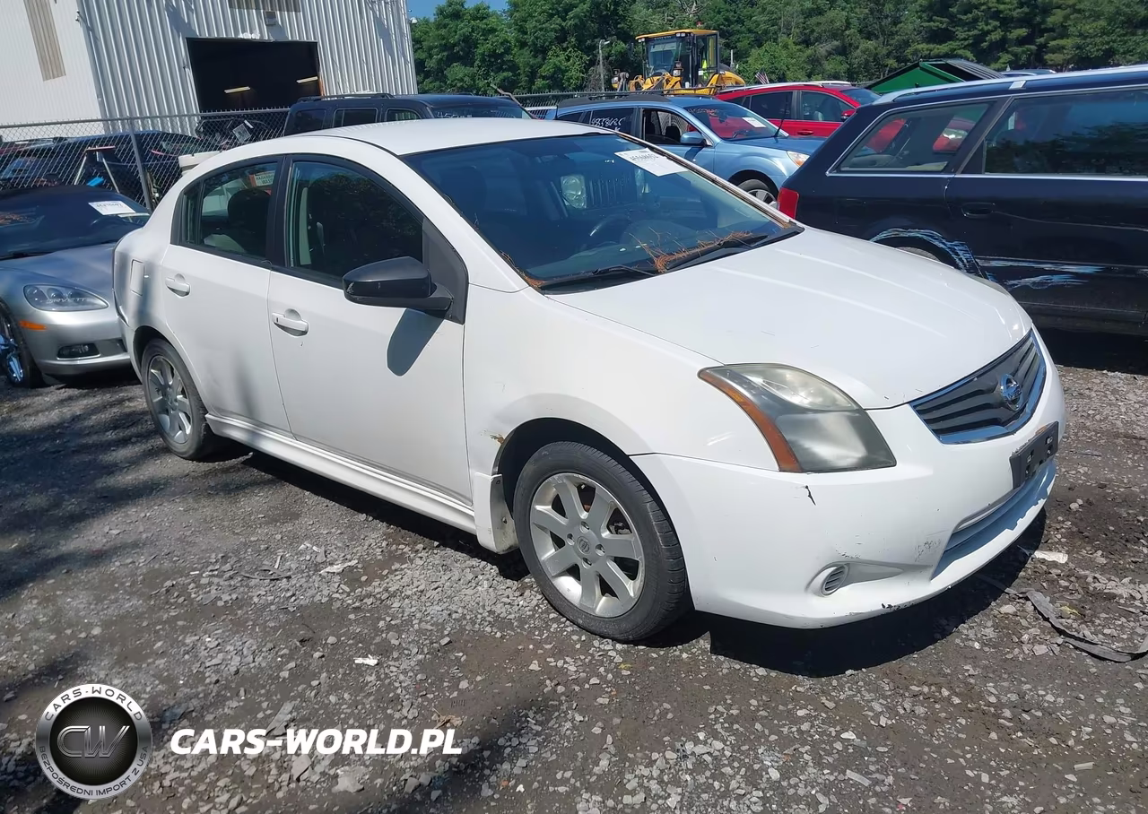 2011 Nissan Sentra 2.0Sr – zdjęcie 1 z 11