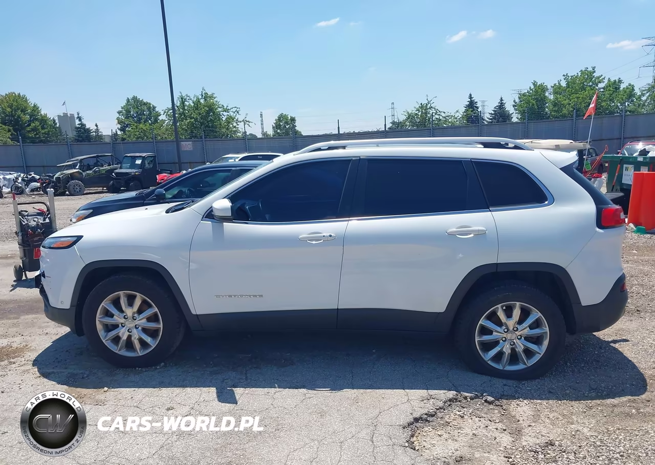 2015 Jeep Cherokee Limited VIN:1C4PJMDSXFW623873 - 14