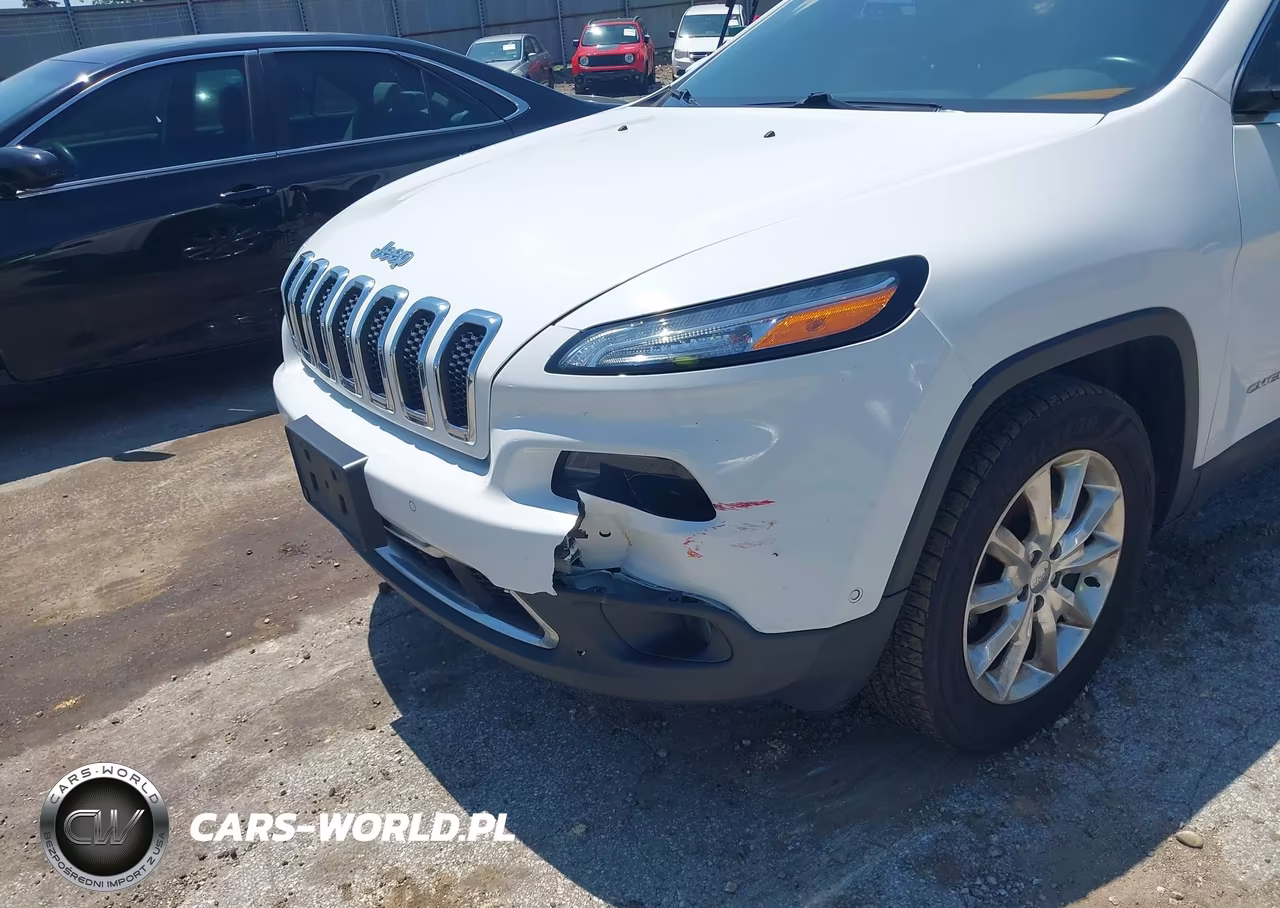 2015 Jeep Cherokee Limited VIN:1C4PJMDSXFW623873 - 6