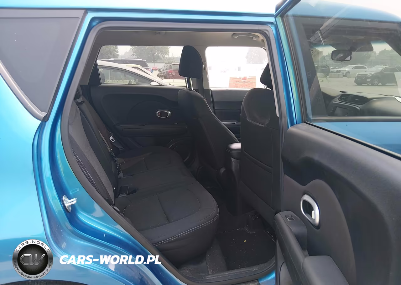 2017 Kia Soul + VIN:KNDJP3A55H7480194 - 8