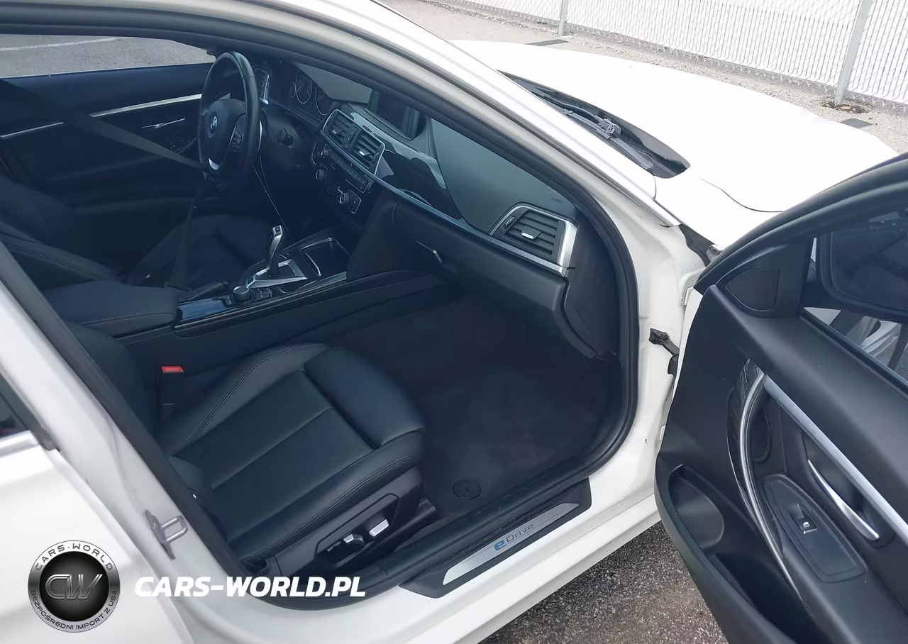 2018 BMW 330E Iperformance VIN:WBA8E1C52JA755922 - 5