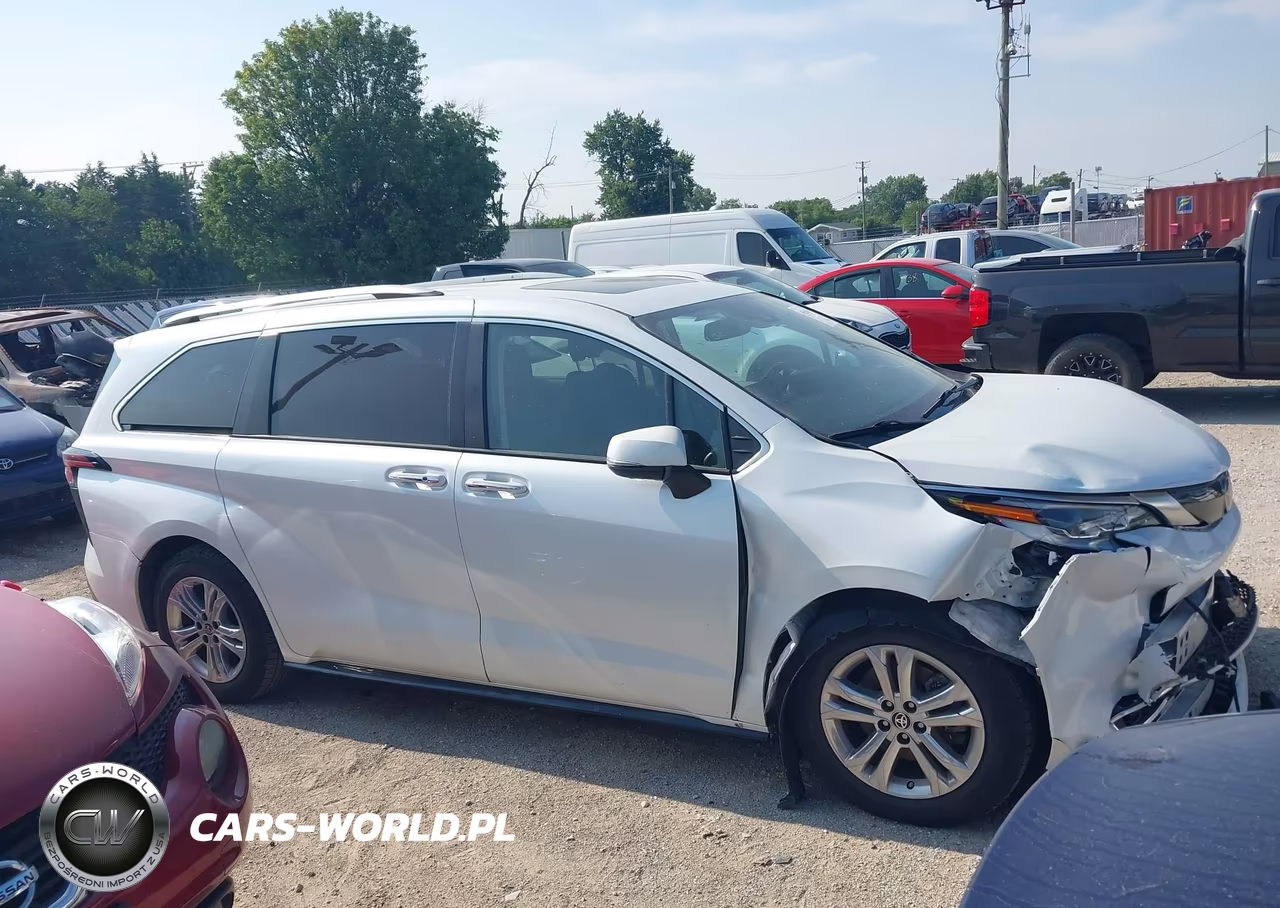 2022 Toyota Sienna Platinum VIN:5TDESKFC3NS040705 - 13