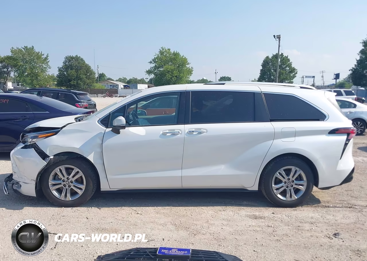 2022 Toyota Sienna Platinum VIN:5TDESKFC3NS040705 - 14