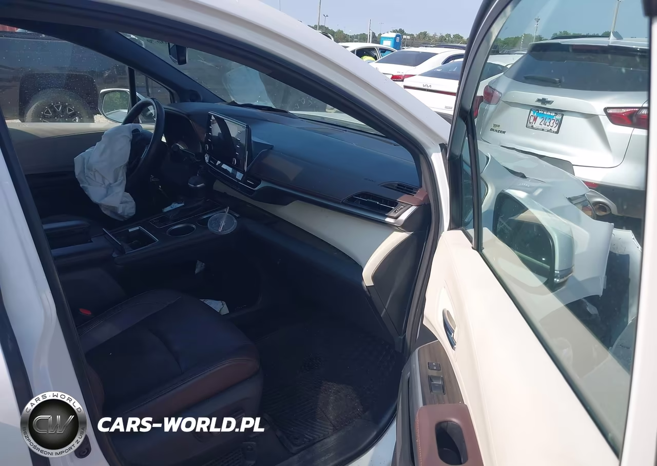 2022 Toyota Sienna Platinum VIN:5TDESKFC3NS040705 - 5