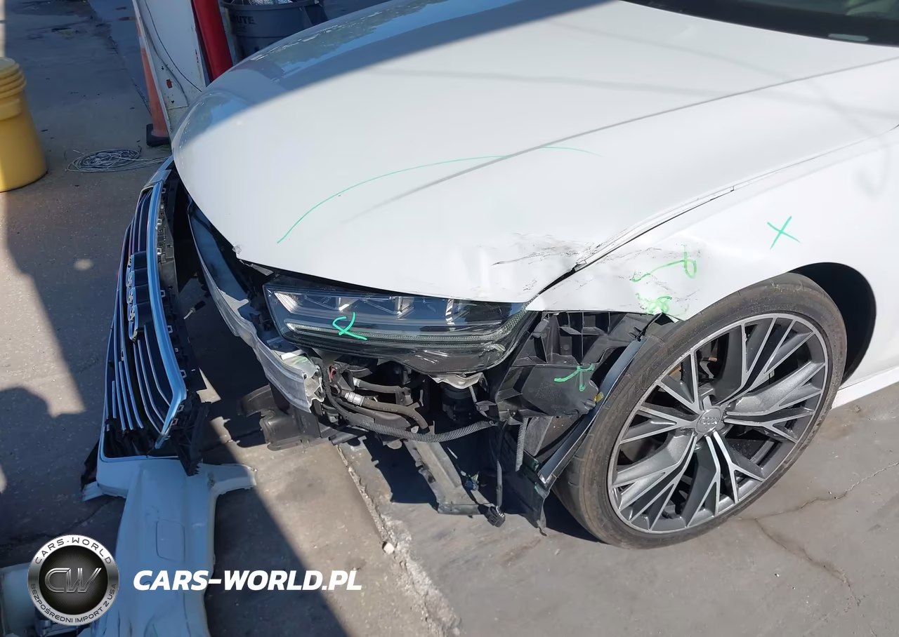 2018 Audi A7 3.0T Premium Plus VIN:WAU23AFC0JN082692 - 6