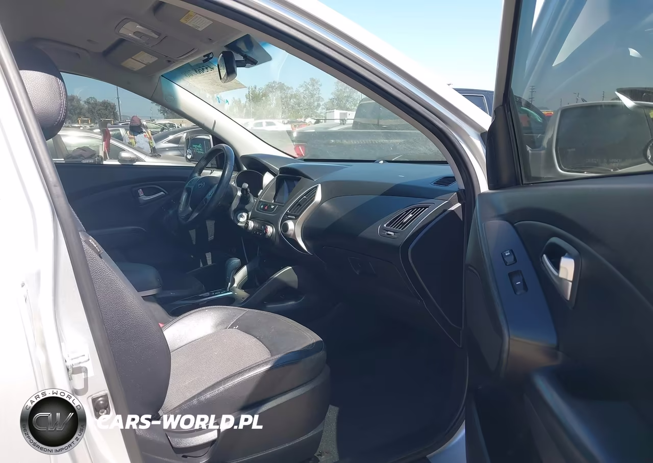 2013 Hyundai Tucson Gls VIN:KM8JU3AC3DU610455 - 5