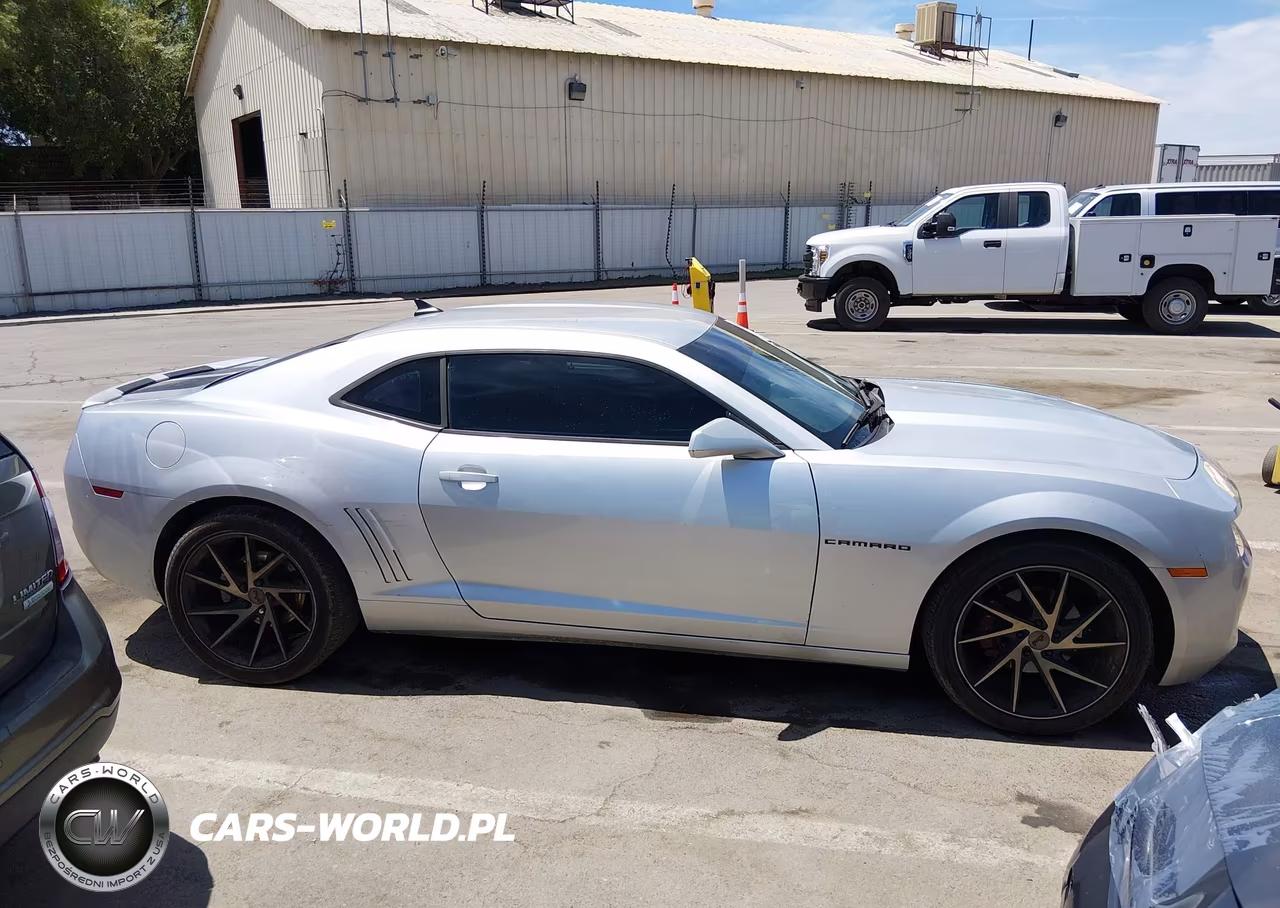 2011 Chevrolet Camaro 2Lt VIN:2G1FC1ED6B9128926 - 13