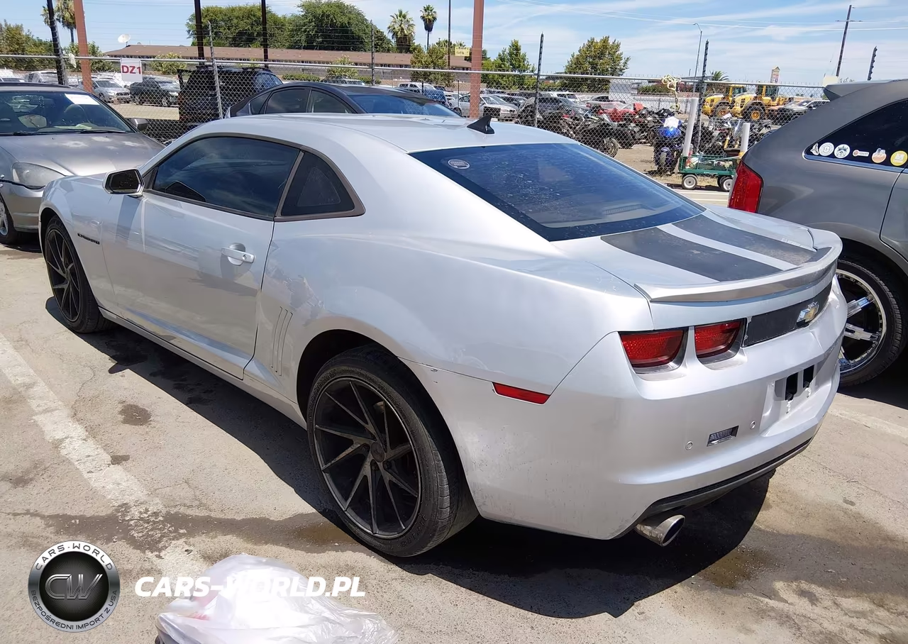2011 Chevrolet Camaro 2Lt VIN:2G1FC1ED6B9128926 - 3