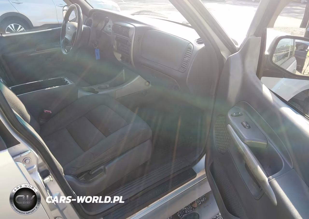 2001 Ford Explorer Sport Trac VIN:1FMZU67E01UC73087 - 5