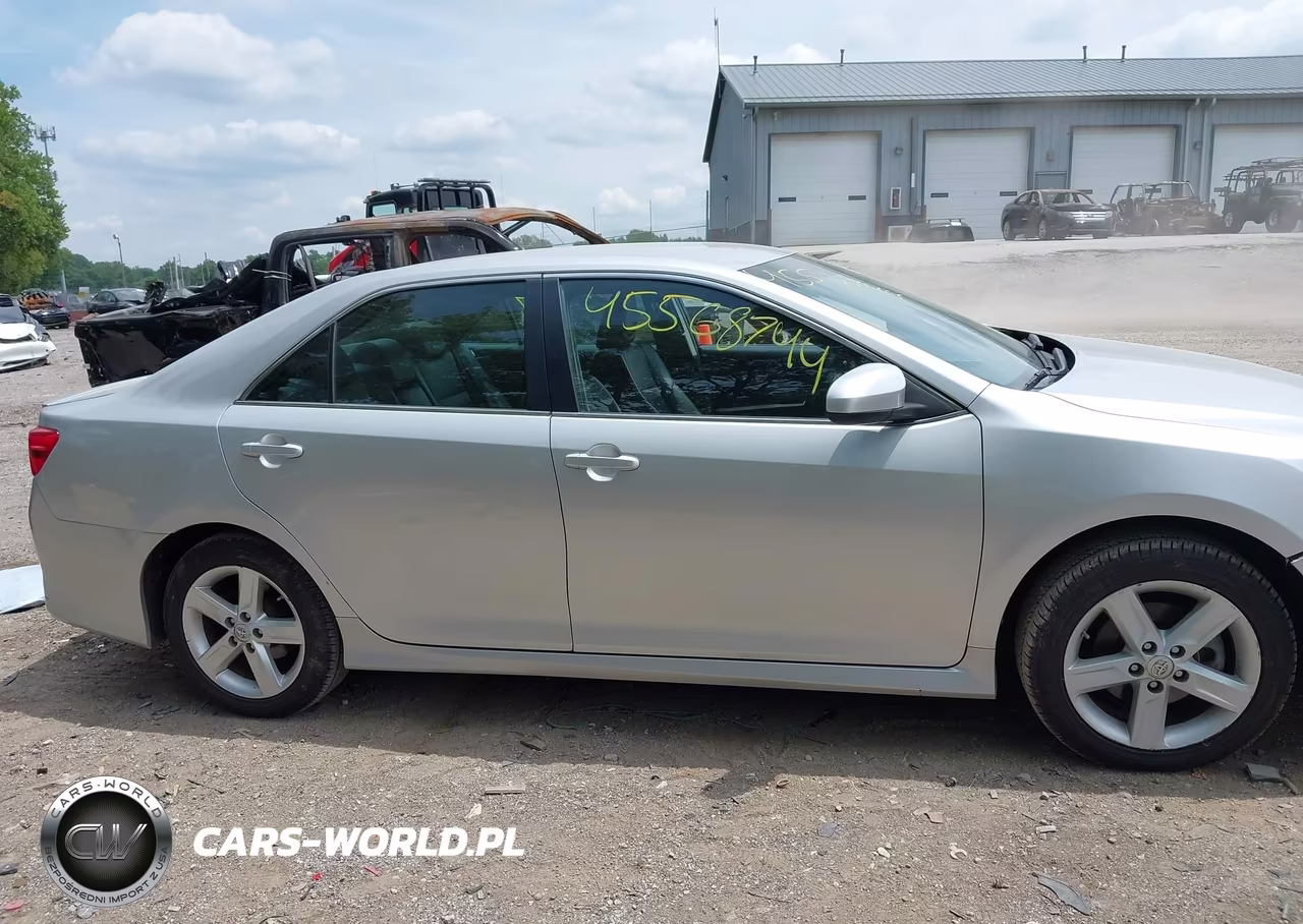 2014 Toyota Camry Se VIN:4T1BF1FK5EU334591 - 13