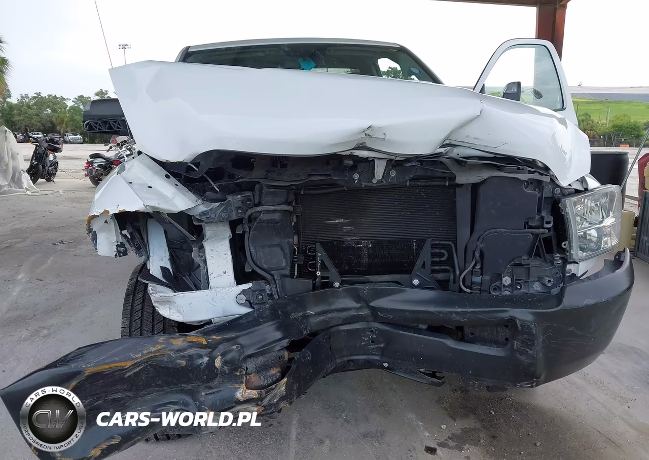 2016 Ram 2500 Tradesman VIN:3C7WR4AT9GG335895 - 6
