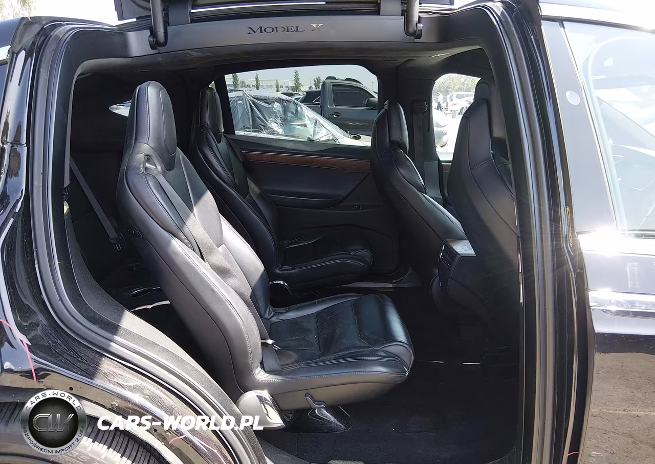 2017 Tesla Model X 100D-75D-90D VIN:5YJXCBE27HF054209 - 8
