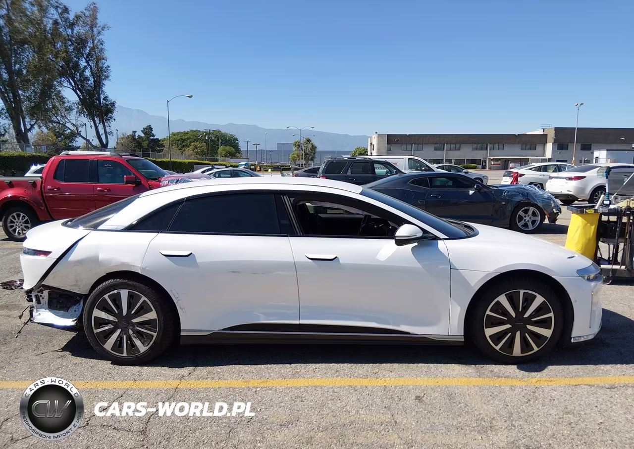 2023 Lucid Air Touring VIN:50EA1TEA4PA005500 - 15