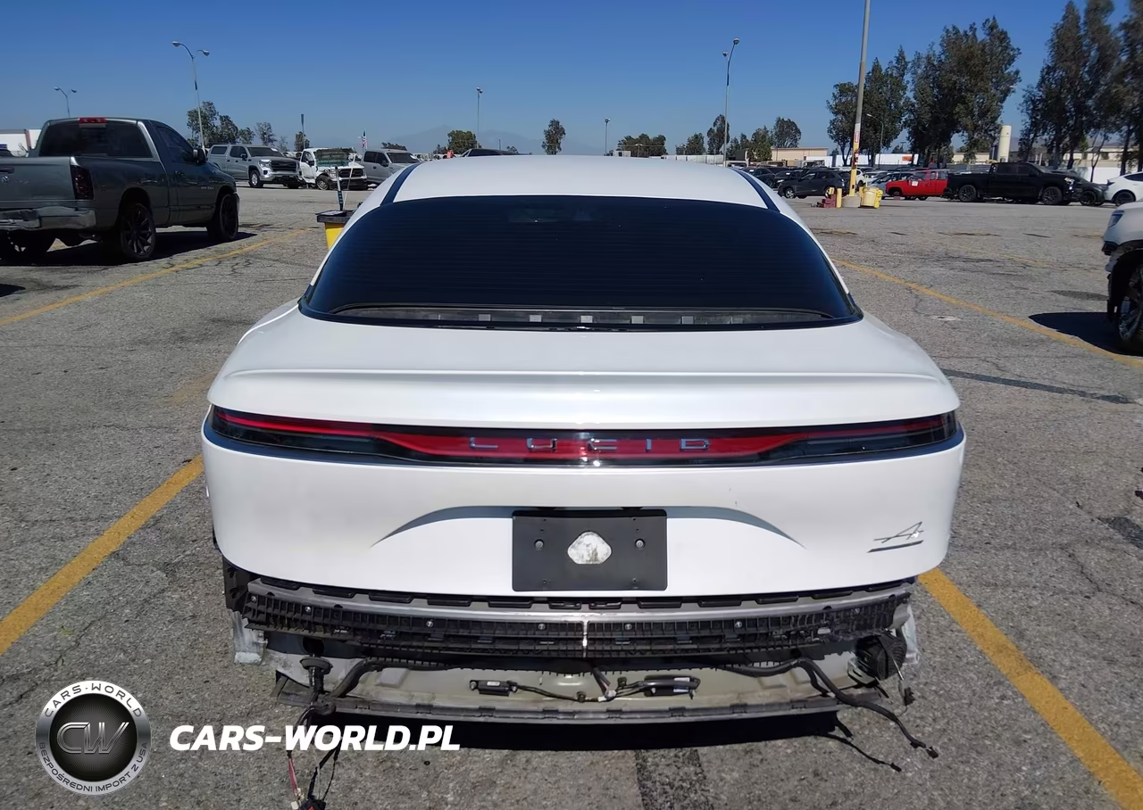 2023 Lucid Air Touring VIN:50EA1TEA4PA005500 - 18