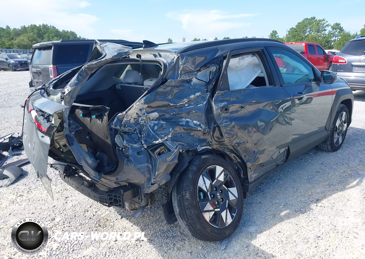2025 Hyundai Kona Sel VIN:KM8HB3AB0SU314897 - 4