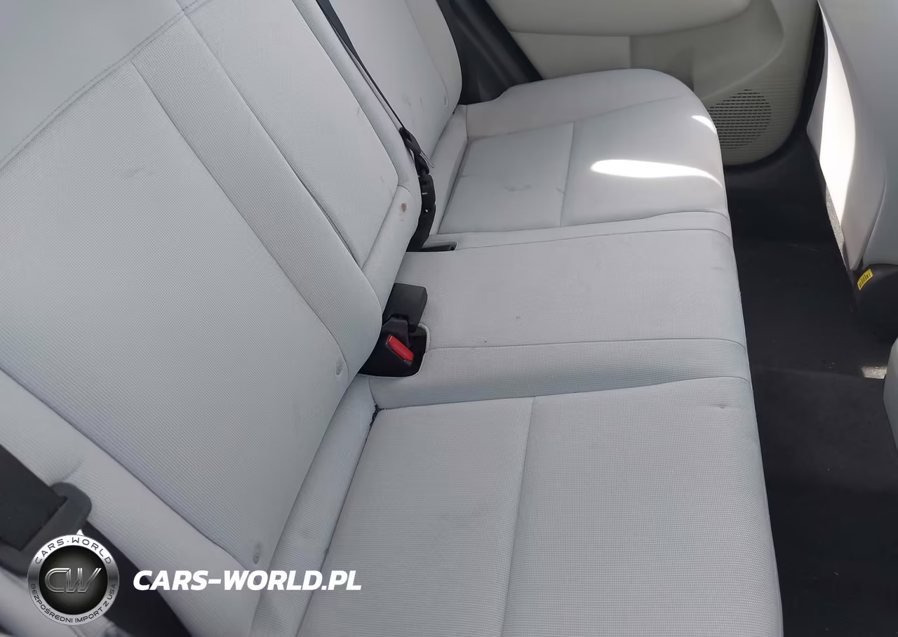 2025 Hyundai Kona Sel VIN:KM8HB3AB0SU314897 - 8