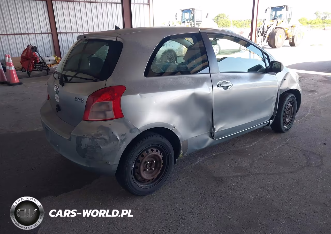 2007 Toyota Yaris VIN:JTDJT923575110823 - 4