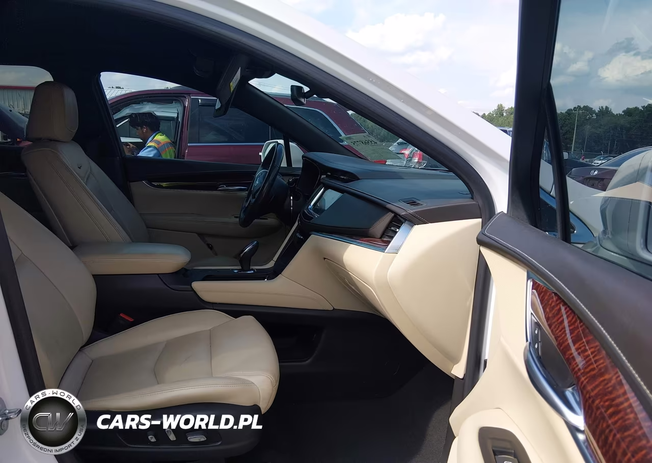2017 Cadillac Xt5 Luxury VIN:1GYKNBRS0HZ292017 - 5