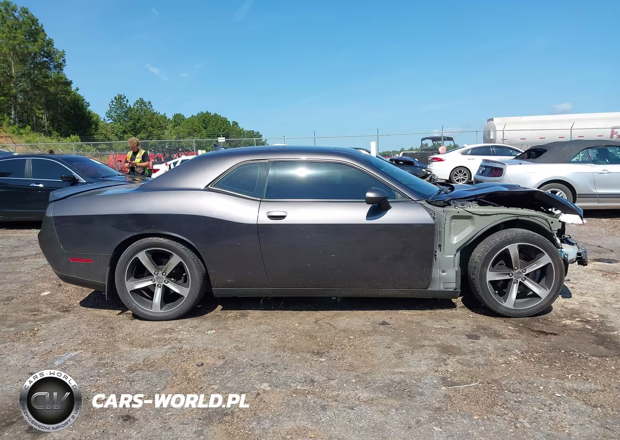 2015 Dodge Challenger R-T Plus Shaker VIN:2C3CDZBT6FH864704 - 13
