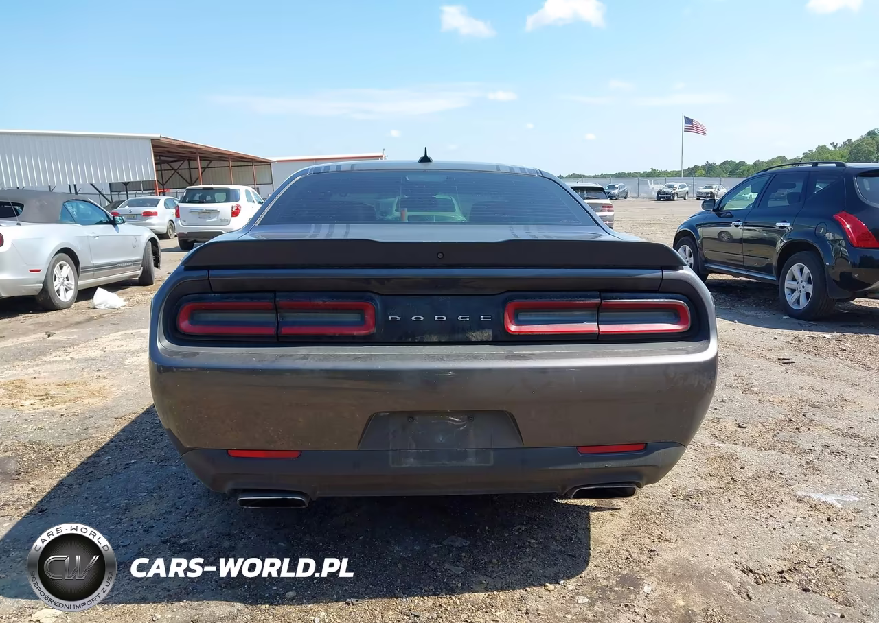 2015 Dodge Challenger R-T Plus Shaker VIN:2C3CDZBT6FH864704 - 16