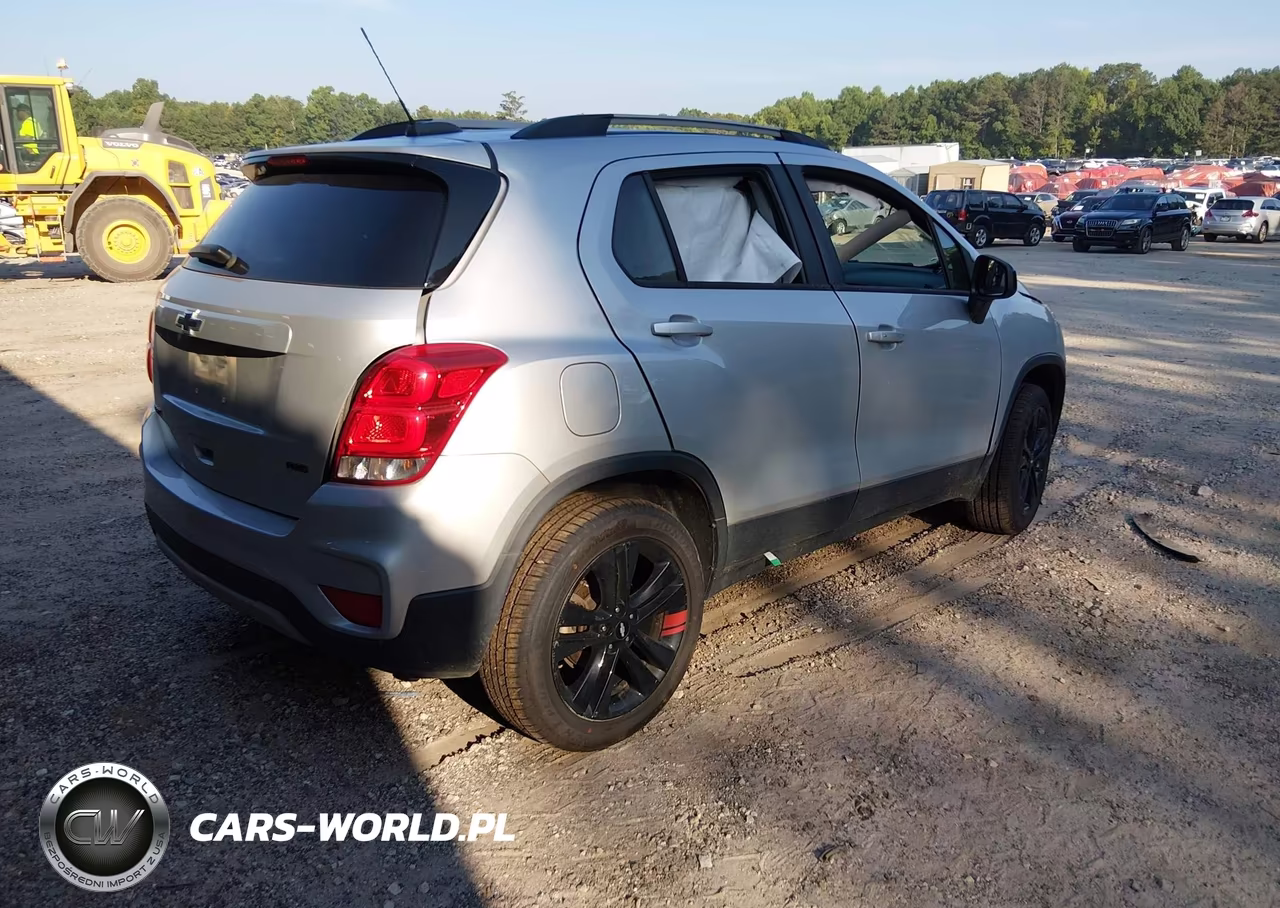 2021 Chevrolet Trax Awd Lt VIN:KL7CJPSB2MB345751 - 4