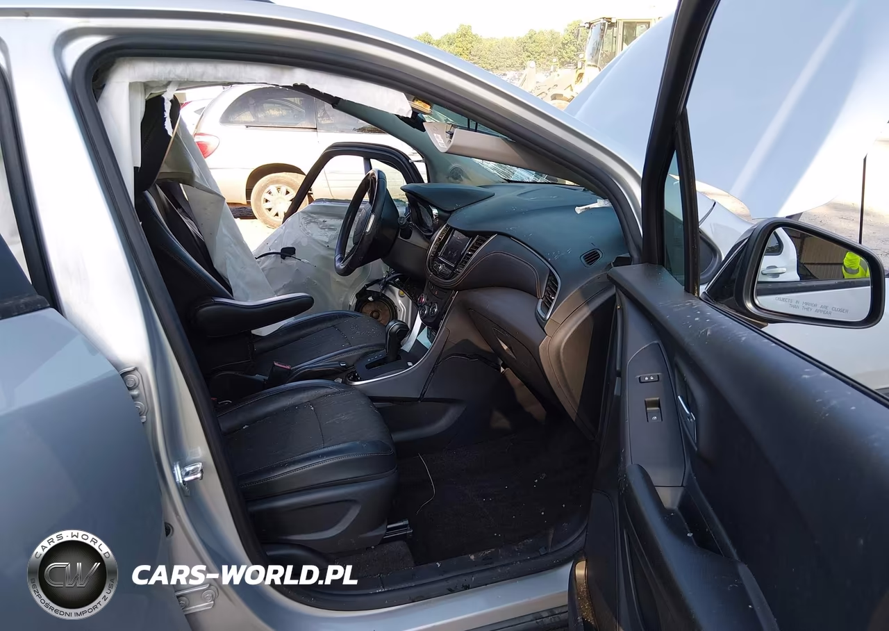 2021 Chevrolet Trax Awd Lt VIN:KL7CJPSB2MB345751 - 5