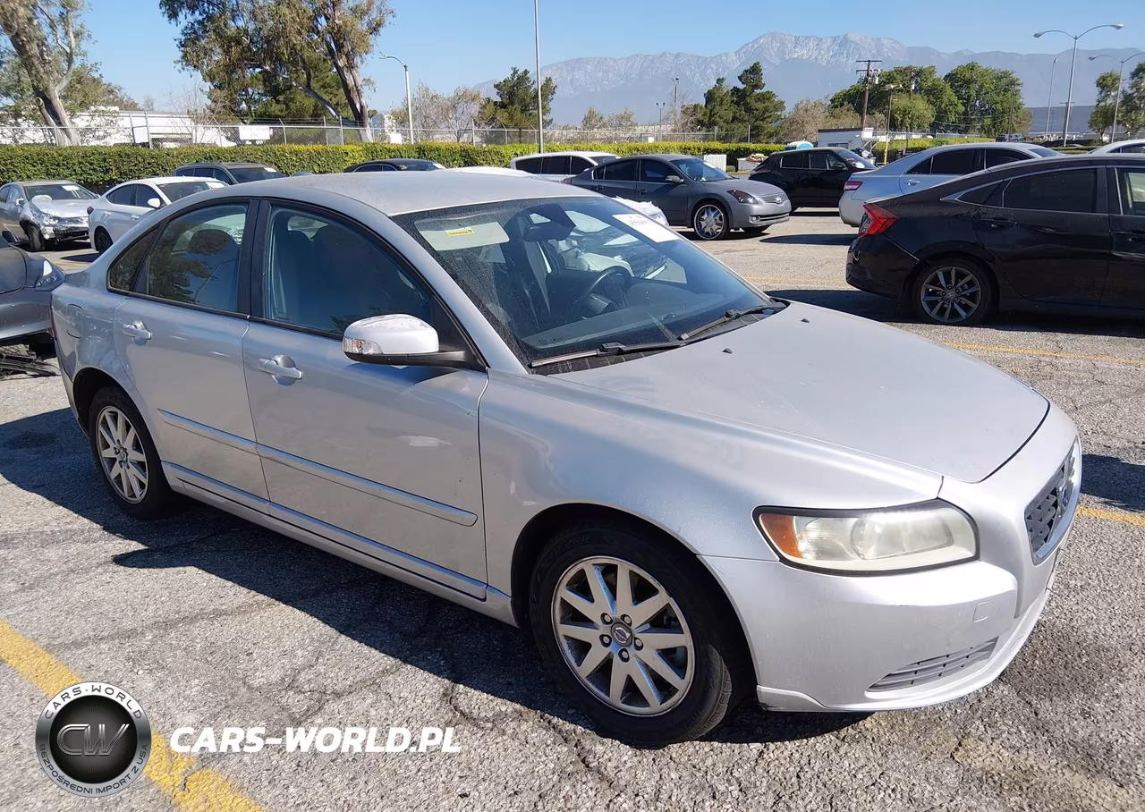 2009 Volvo S40 2.4I