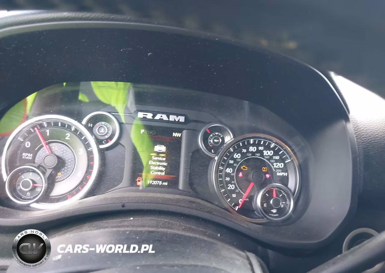 2019 Ram 2500 Lone Star 4X4 6'4 Box VIN:3C6UR5DL7KG679585 - 7