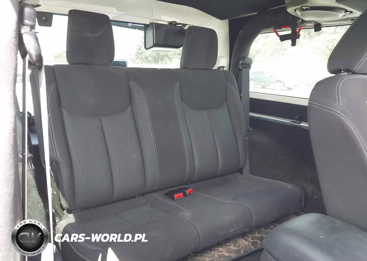 2014 Jeep Wrangler Rubicon VIN:1C4BJWCGXEL181177 - 8