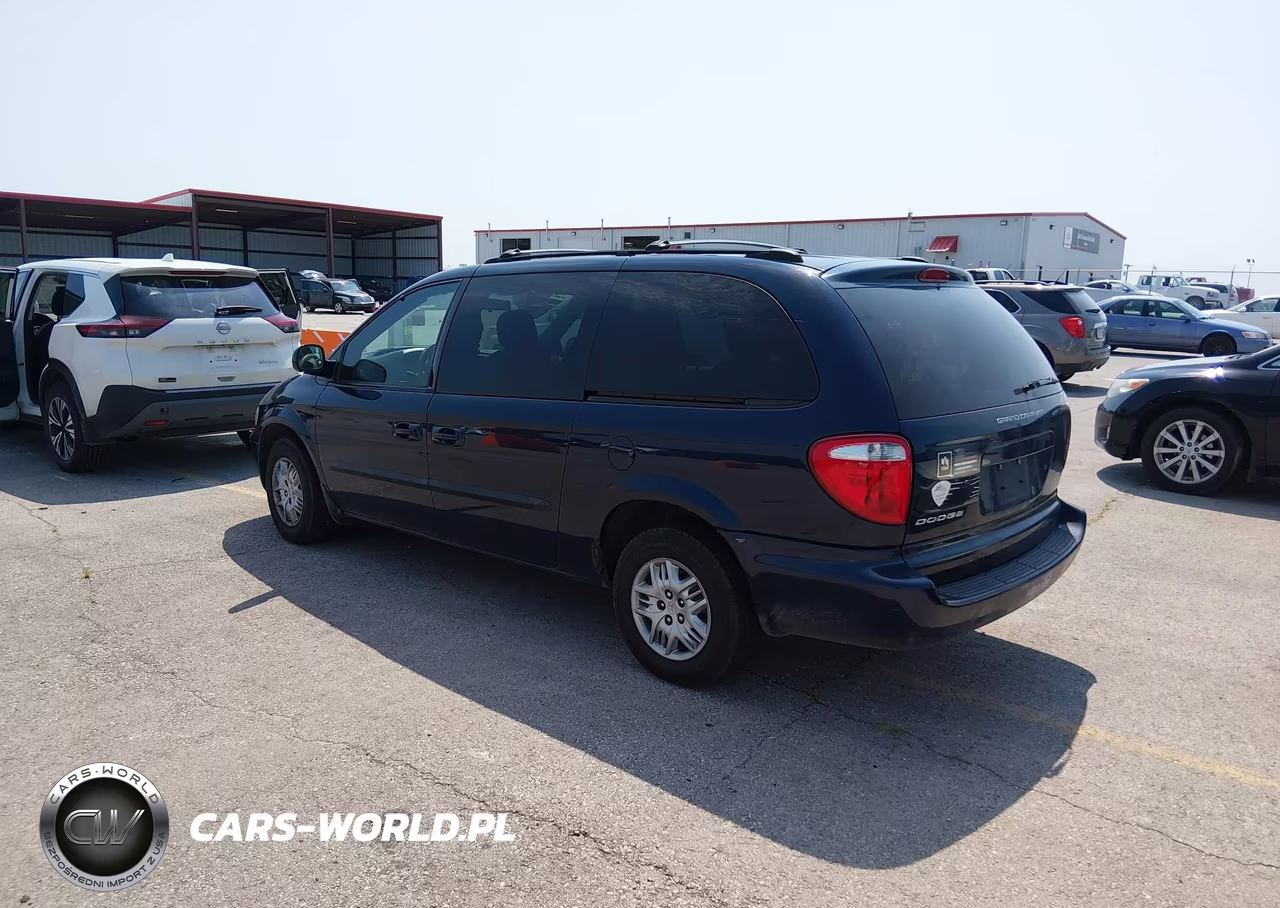2003 Dodge Grand Caravan Sport VIN:2D8GP44R03R331697 - 3