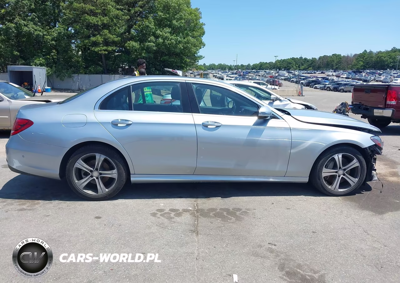 2017 Mercedes-Benz E 300 4Matic VIN:WDDZF4KB7HA084096 - 13