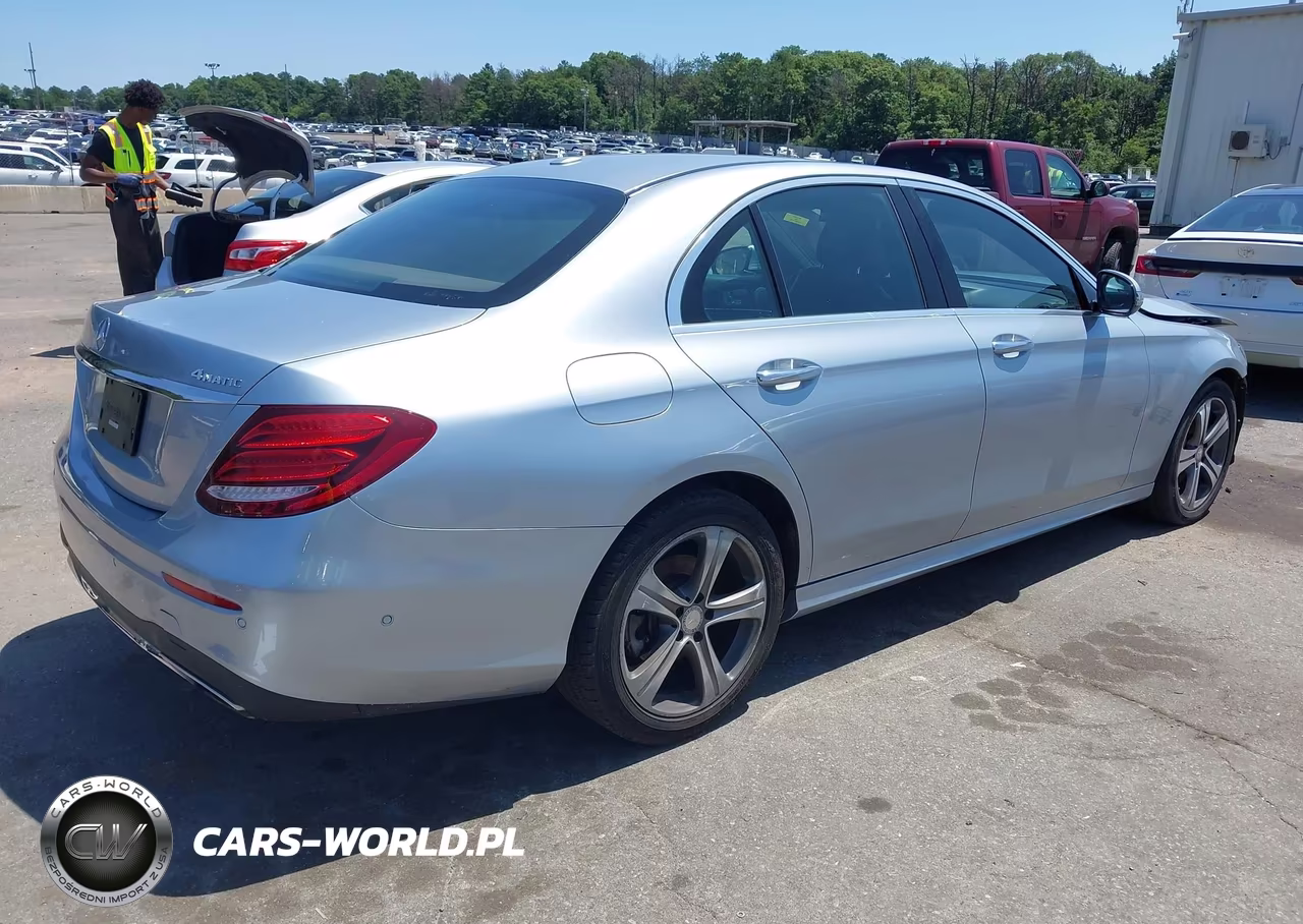 2017 Mercedes-Benz E 300 4Matic VIN:WDDZF4KB7HA084096 - 4