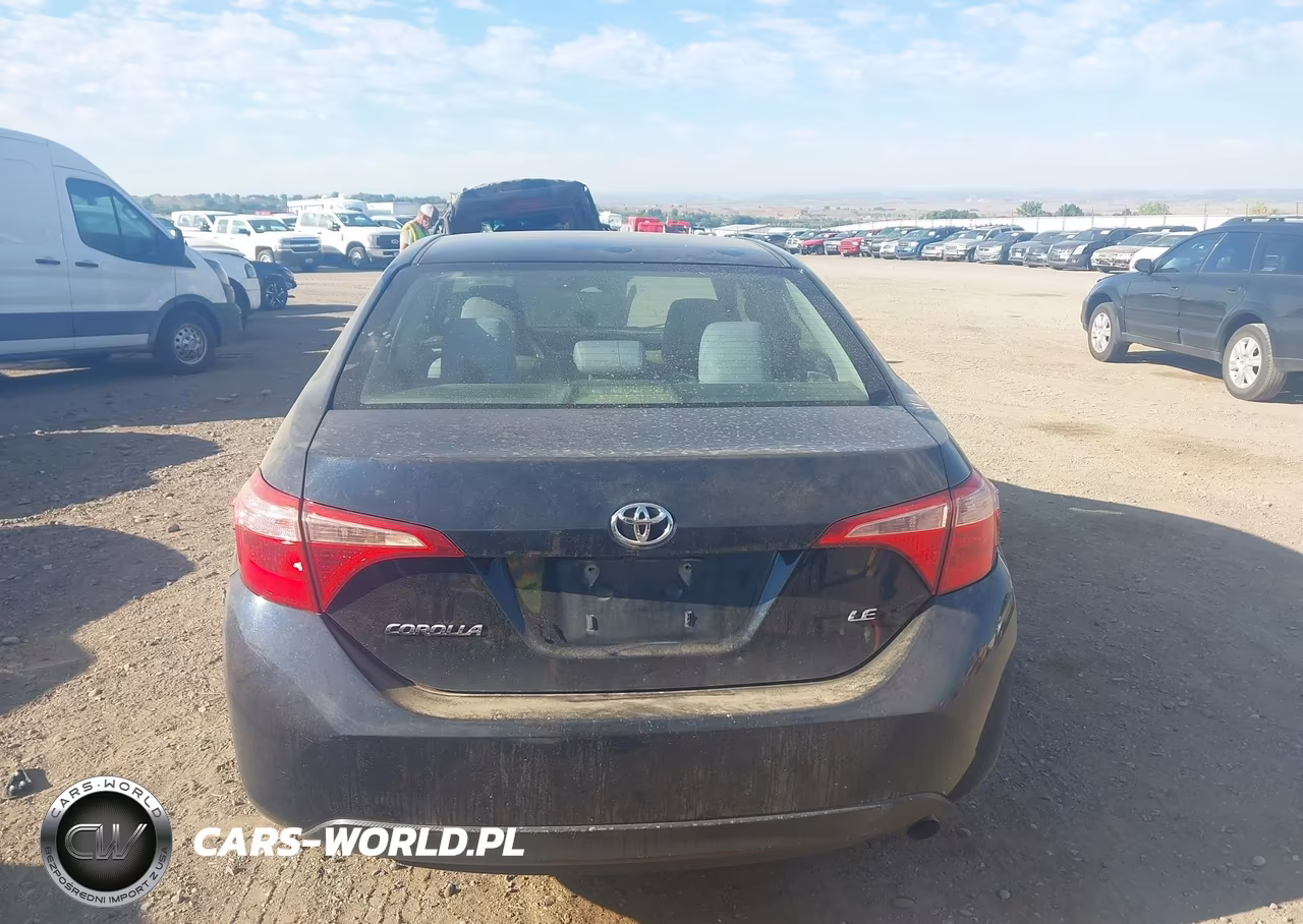 2019 Toyota Corolla Le VIN:2T1BURHE5KC165410 - 16