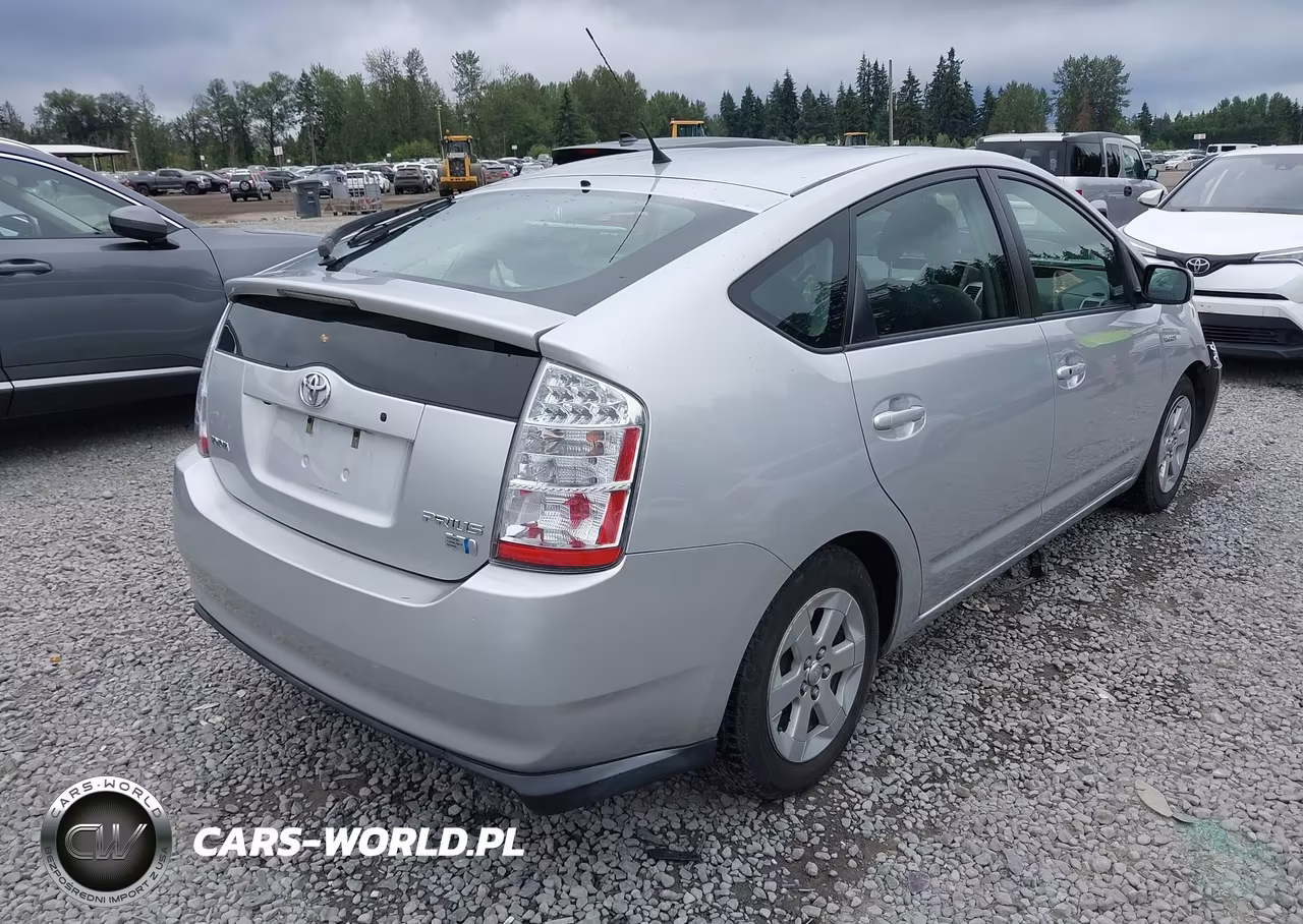 2007 Toyota Prius VIN:JTDKB20U477660660 - 4