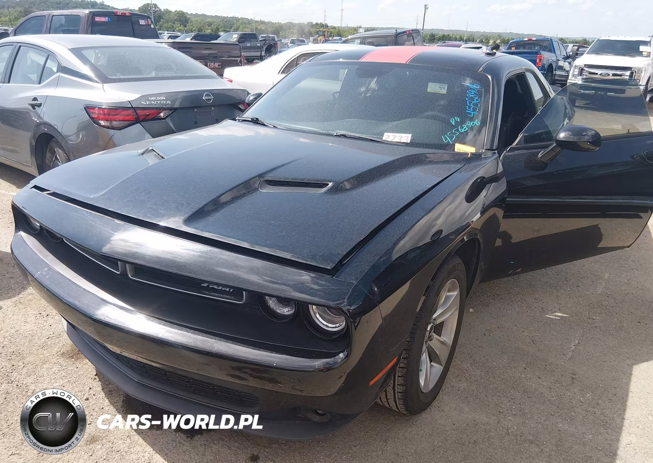 2018 Dodge Challenger Sxt VIN:2C3CDZAG7JH321679 - 6