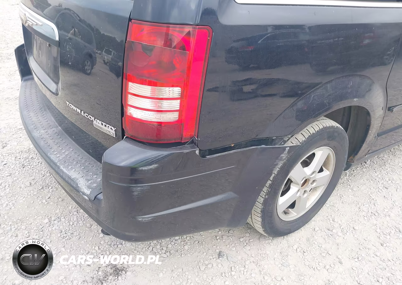 2010 Chrysler Town & Country New Lx VIN:2A4RR2D13AR338389 - 15