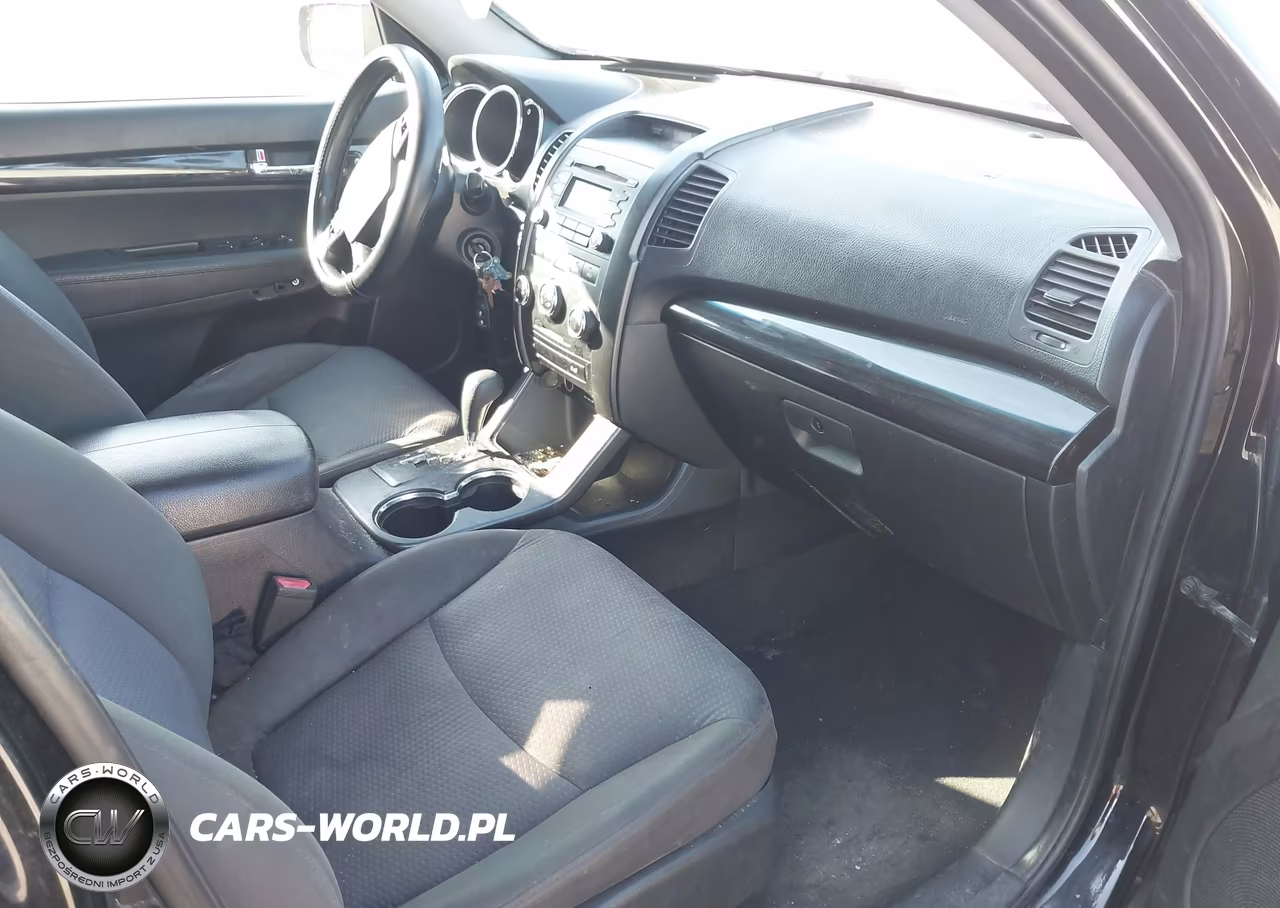 2011 Kia Sorento Lx VIN:5XYKT4A18BG005149 - 5