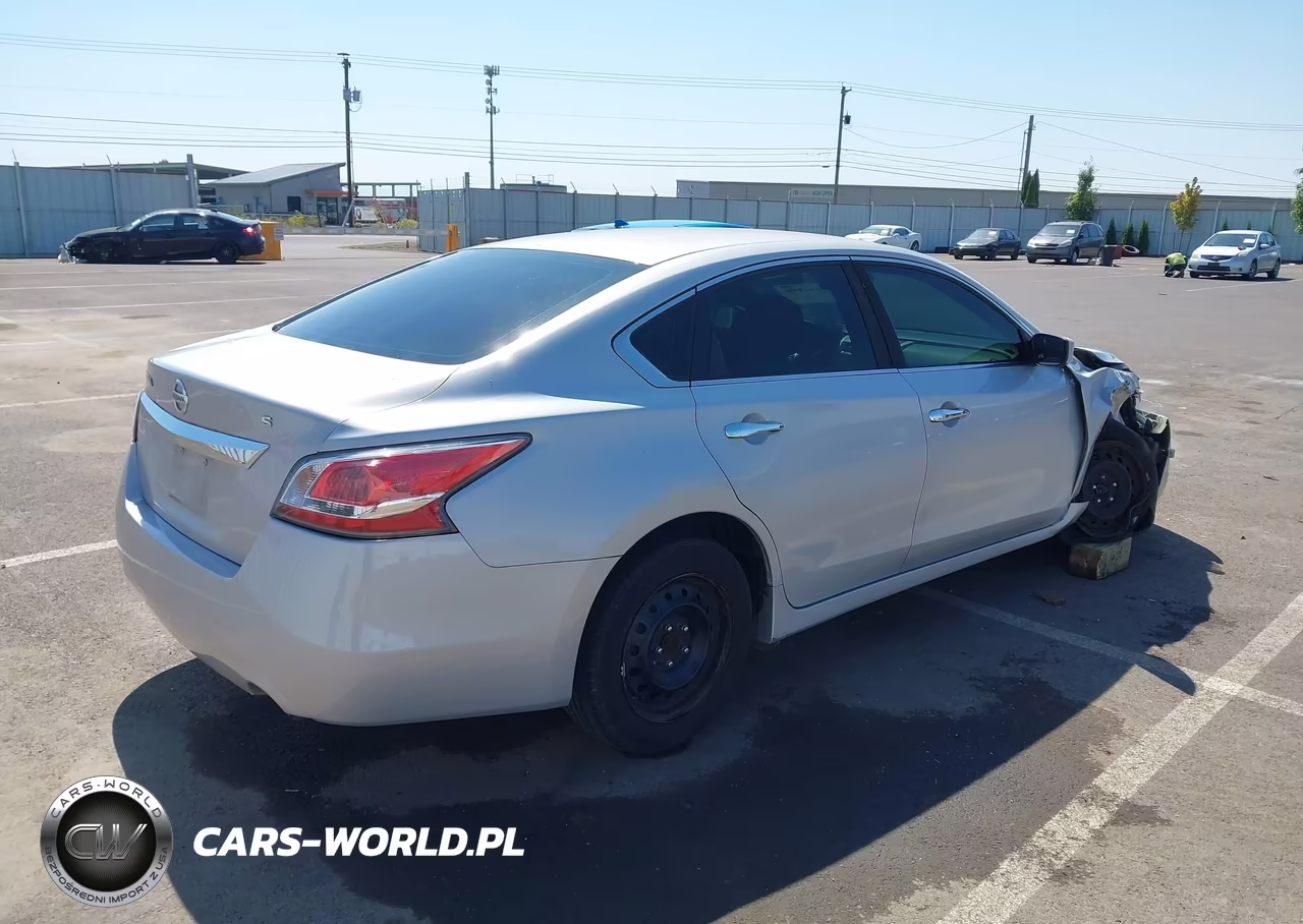 2015 Nissan Altima 2.5-2.5 S-2.5 Sl-2.5 Sv VIN:1N4AL3AP7FN923201 - 4