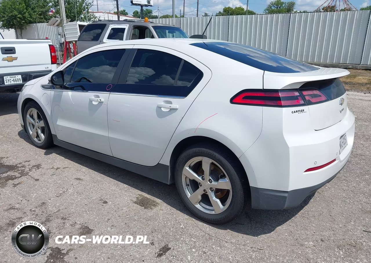 2015 Chevrolet Volt VIN:1G1RB6E46FU118774 - 3