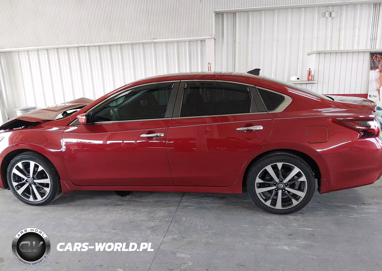 2017 Nissan Altima 2.5 Sr VIN:1N4AL3AP5HC147519 - 14